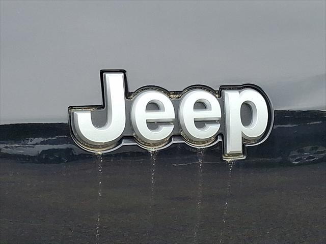 new 2025 Jeep Grand Cherokee L car, priced at $49,295