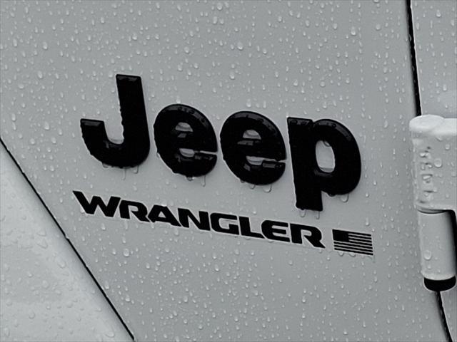 new 2025 Jeep Wrangler car, priced at $57,115