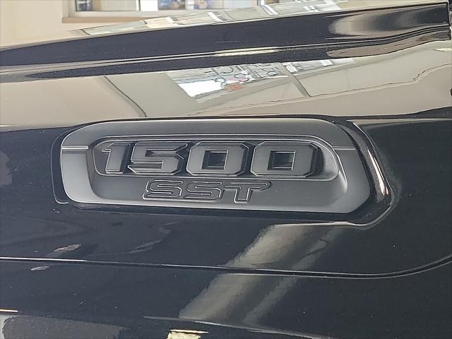 new 2025 Ram 1500 car, priced at $62,100