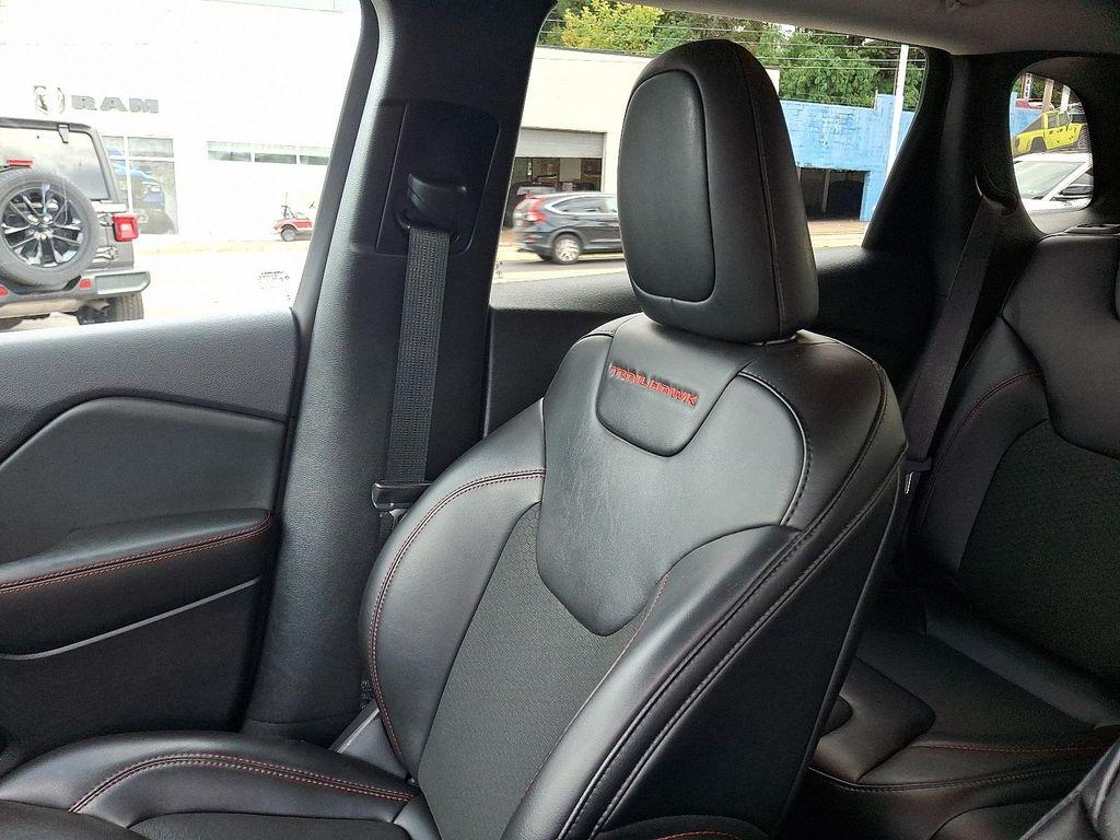 used 2022 Jeep Cherokee car, priced at $30,167