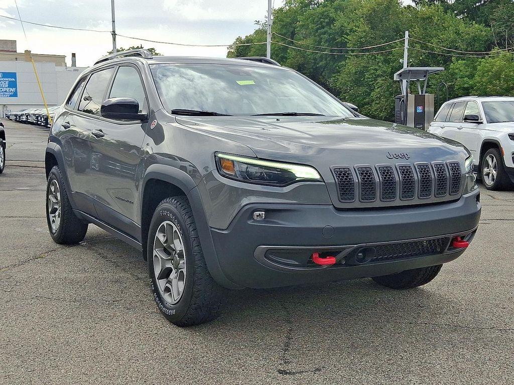 used 2022 Jeep Cherokee car, priced at $30,167