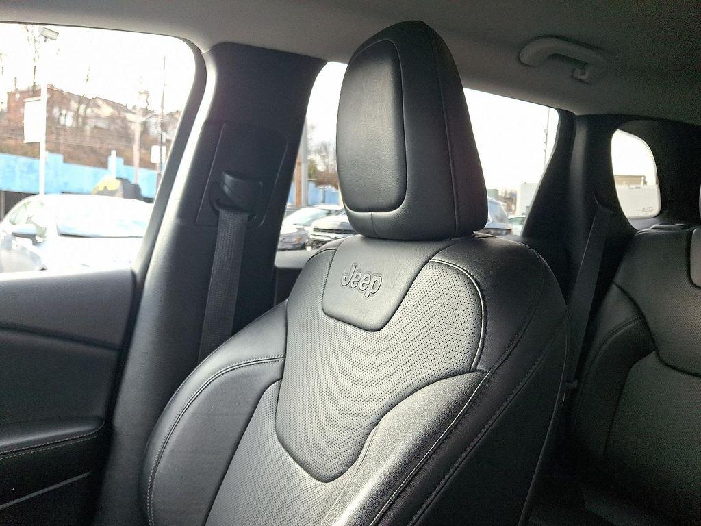 used 2022 Jeep Cherokee car, priced at $27,513