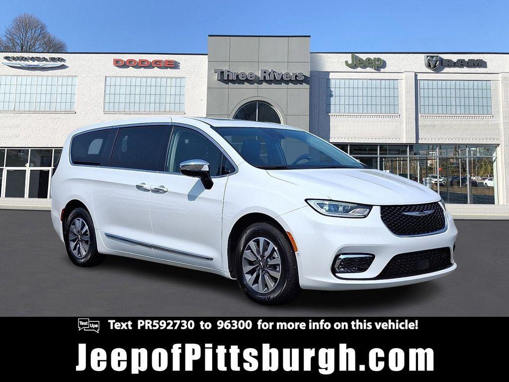 used 2023 Chrysler Pacifica Hybrid car, priced at $39,910