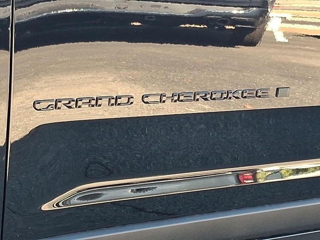 new 2025 Jeep Grand Cherokee car, priced at $48,375