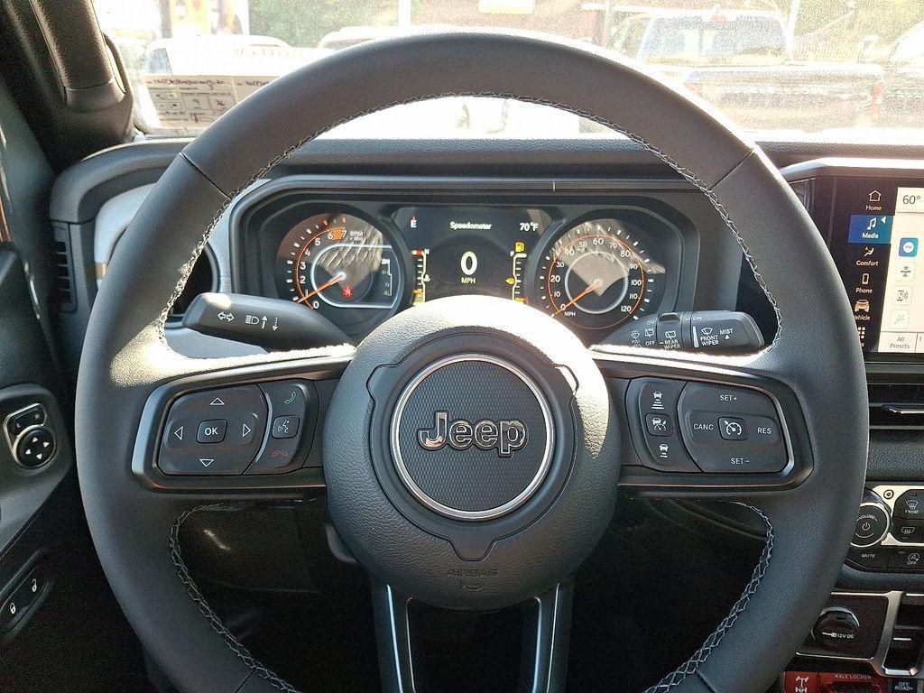 new 2025 Jeep Wrangler car, priced at $58,620