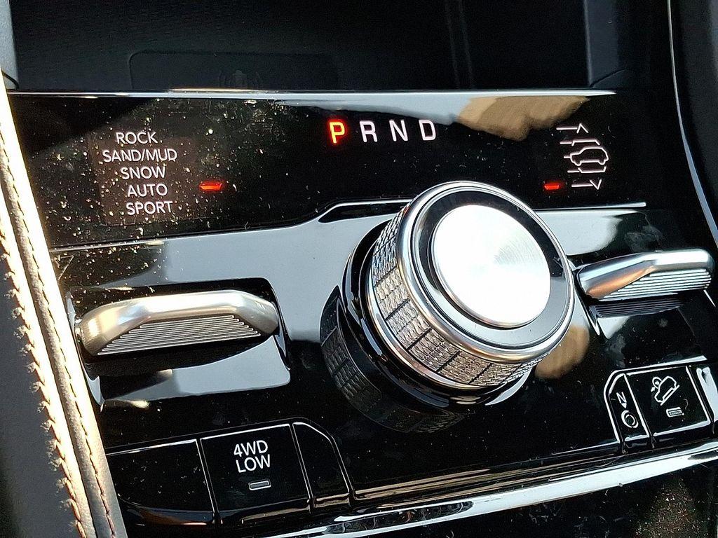 new 2025 Jeep Grand Cherokee car, priced at $65,940