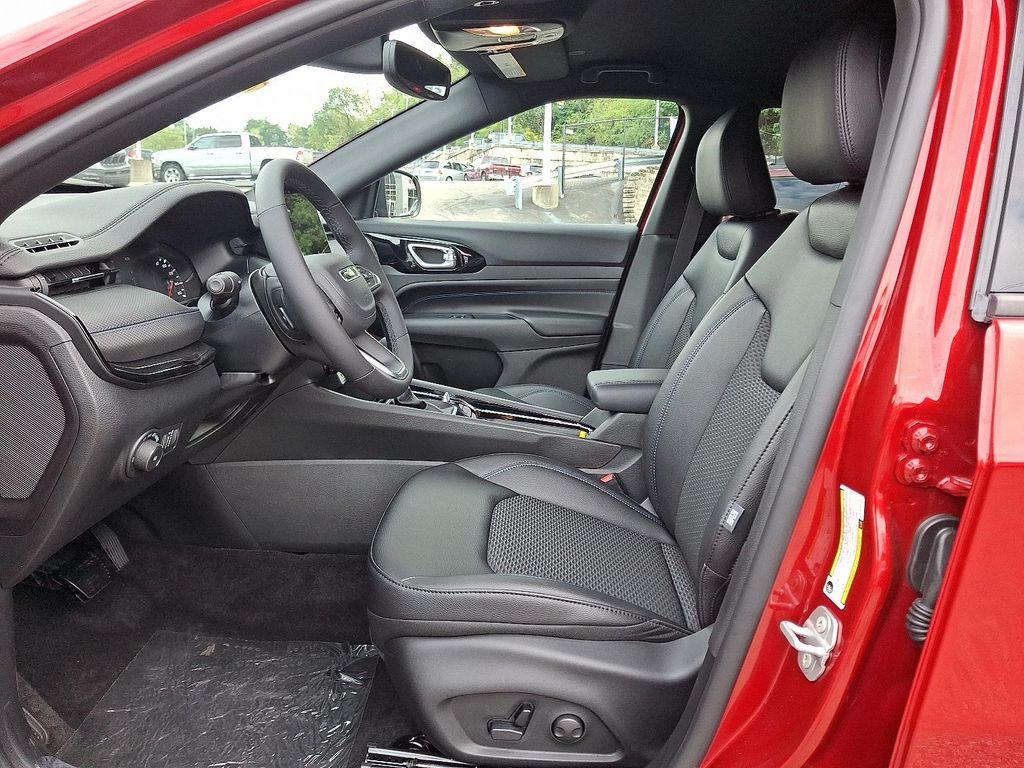 new 2026 Jeep Compass car, priced at $38,335