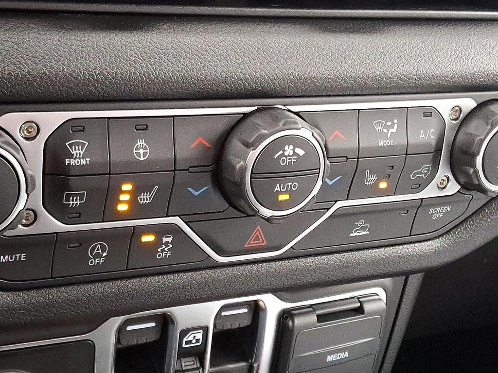 new 2026 Jeep Gladiator car, priced at $49,260