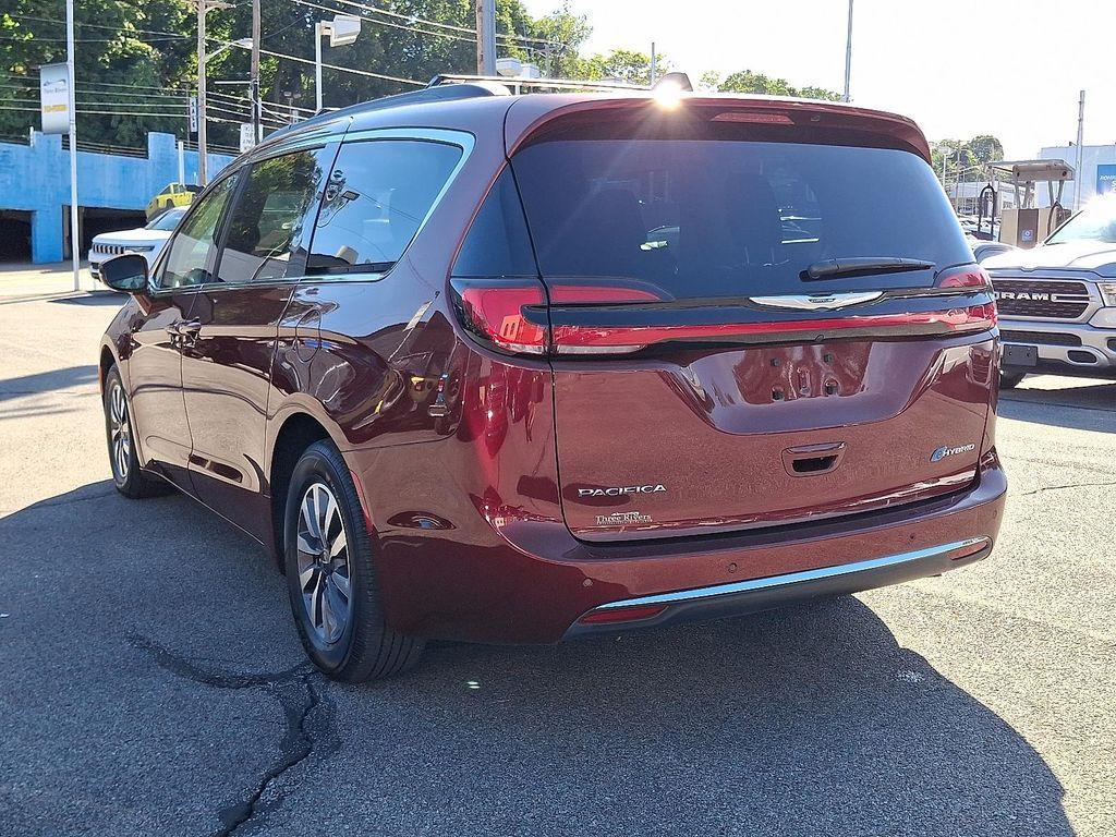 used 2022 Chrysler Pacifica Hybrid car, priced at $31,113