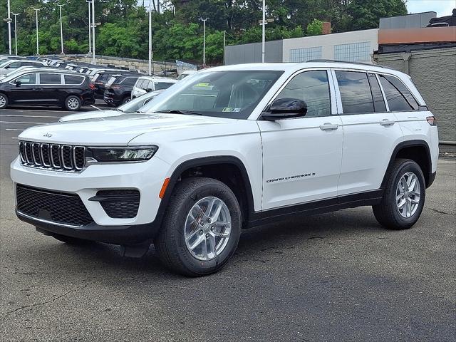 new 2025 Jeep Grand Cherokee car, priced at $43,575
