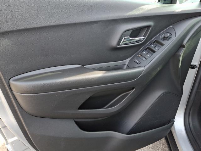 used 2021 Chevrolet Trax car, priced at $17,892