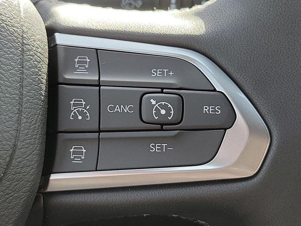 new 2025 Jeep Compass car, priced at $34,435