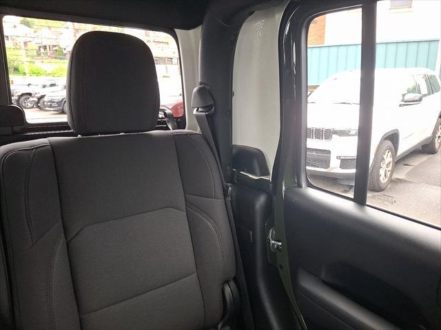 used 2022 Jeep Gladiator car, priced at $31,685