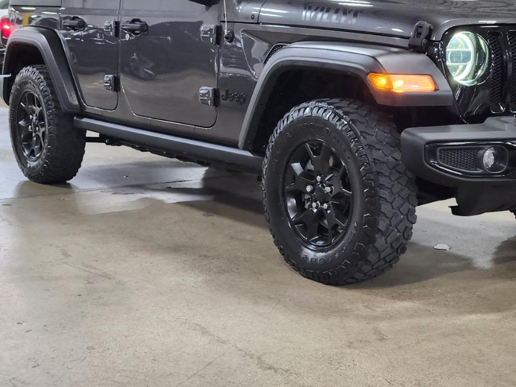 used 2021 Jeep Wrangler Unlimited car, priced at $28,292