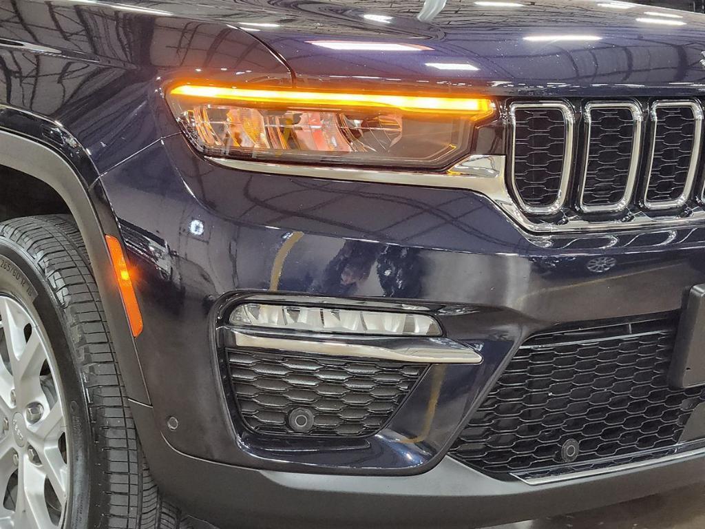 used 2023 Jeep Grand Cherokee car, priced at $37,188