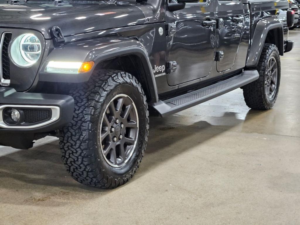 used 2021 Jeep Gladiator car, priced at $29,978