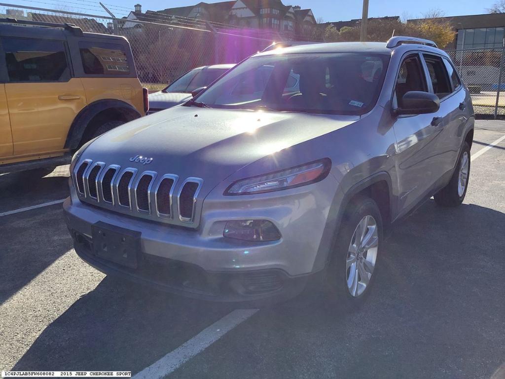 used 2015 Jeep Cherokee car, priced at $11,912