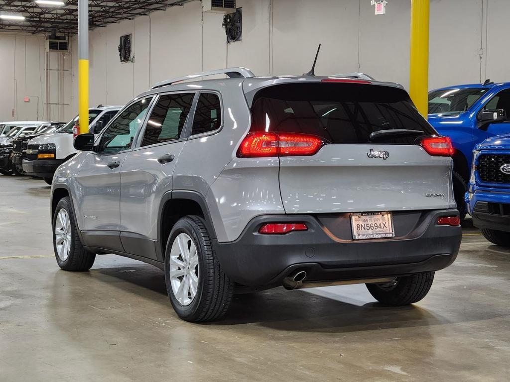 used 2015 Jeep Cherokee car, priced at $11,912