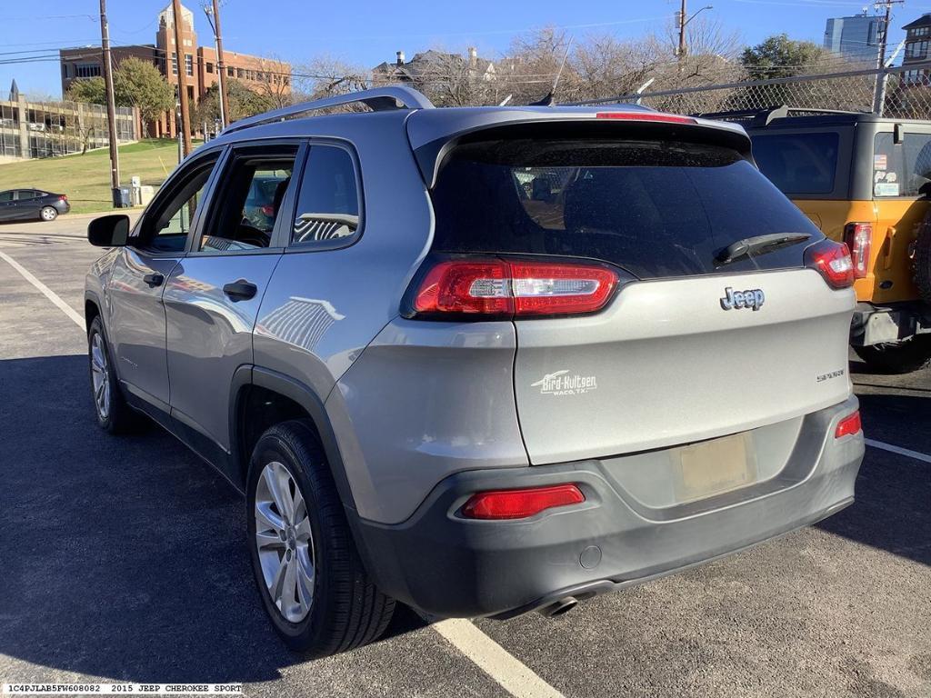 used 2015 Jeep Cherokee car, priced at $11,912