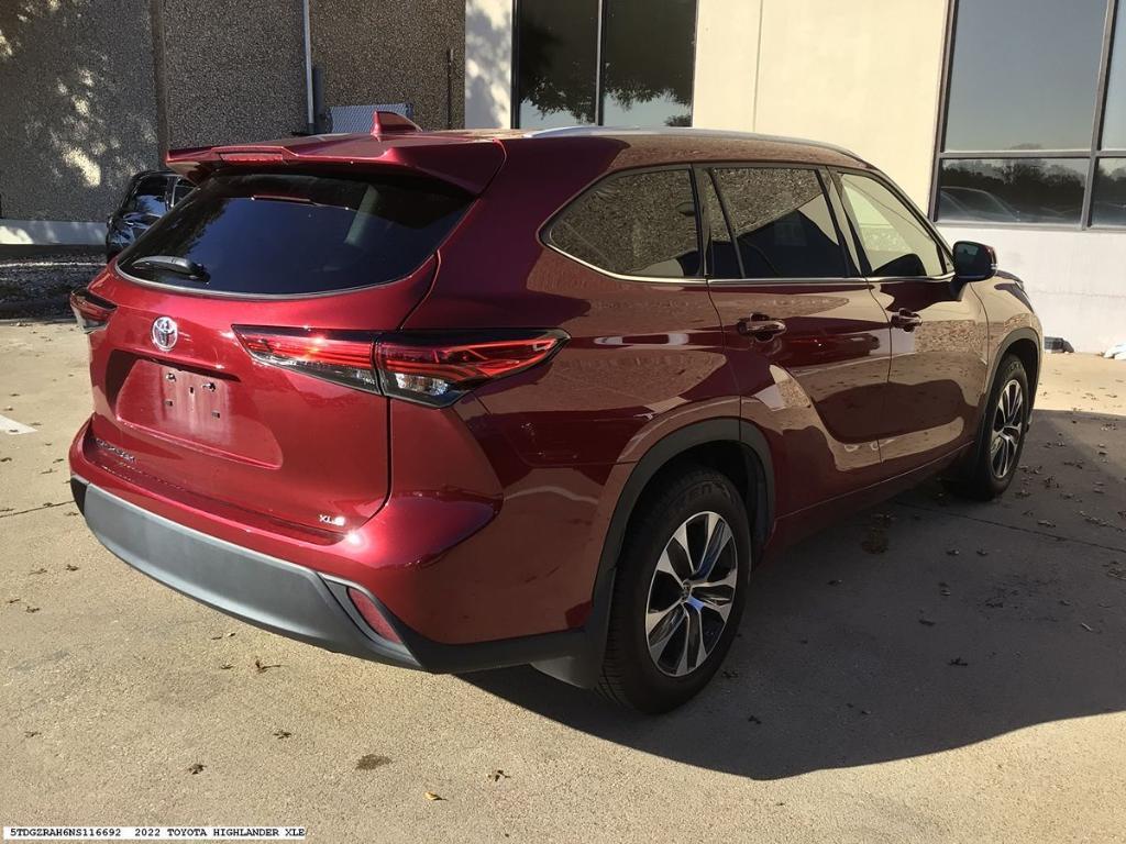 used 2022 Toyota Highlander car, priced at $36,700