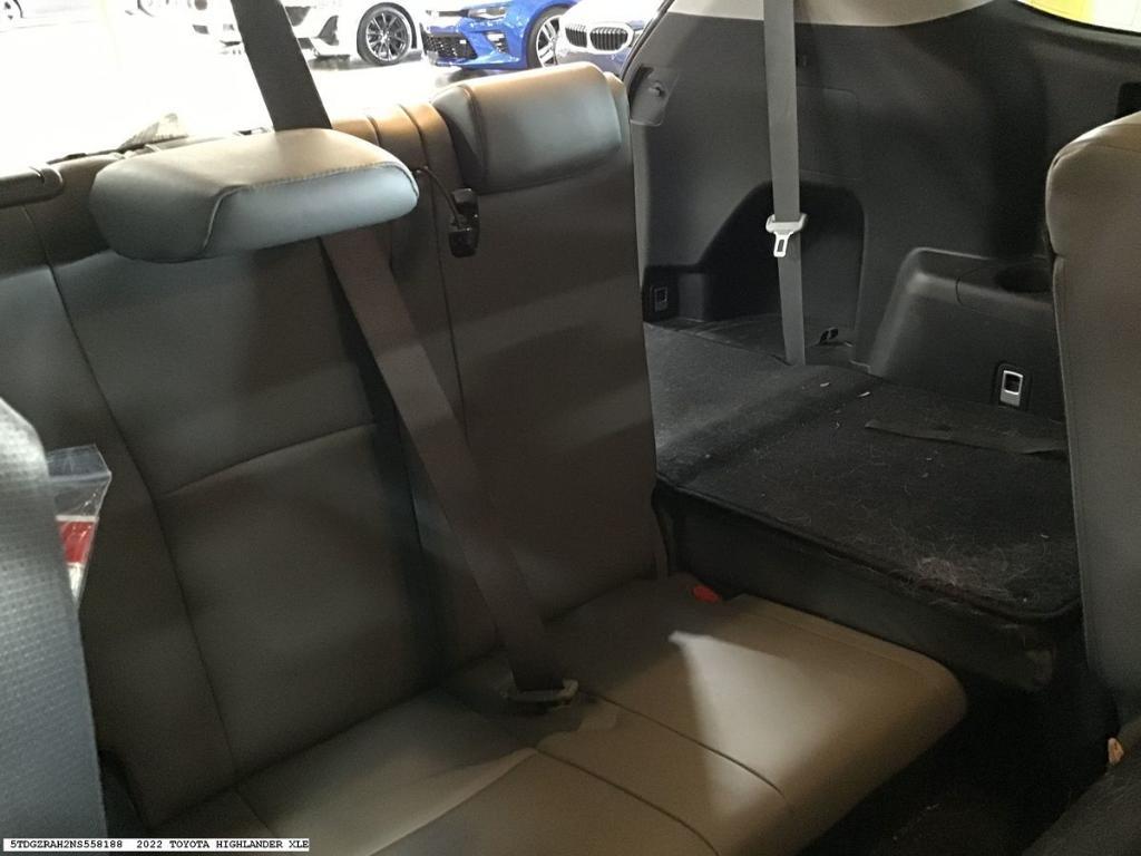 used 2022 Toyota Highlander car, priced at $36,550