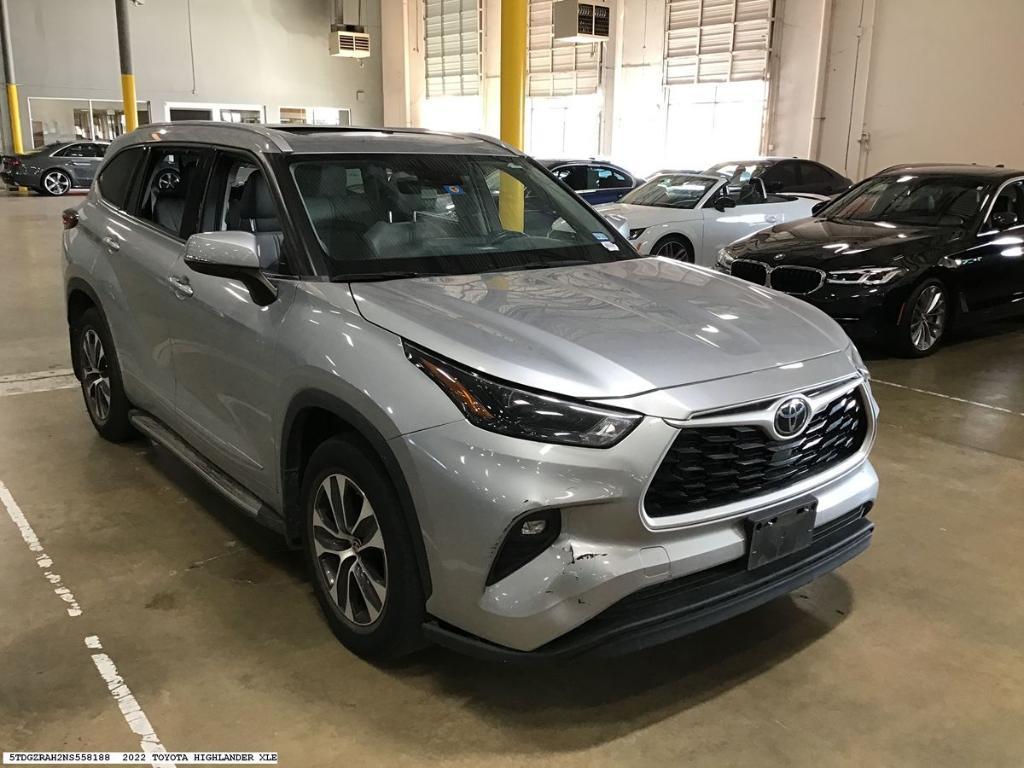 used 2022 Toyota Highlander car, priced at $36,550