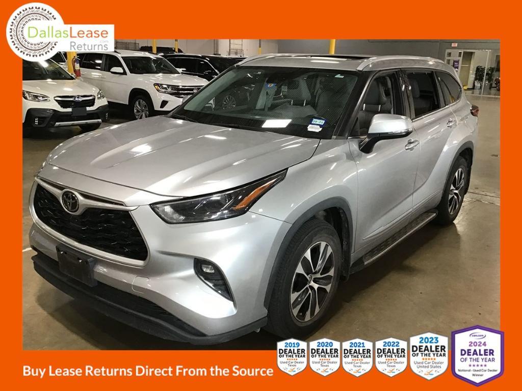used 2022 Toyota Highlander car, priced at $36,550