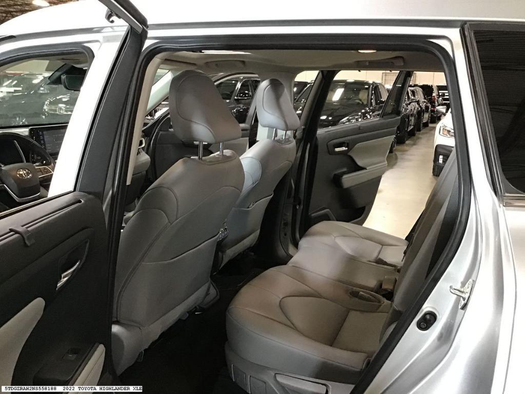 used 2022 Toyota Highlander car, priced at $36,550