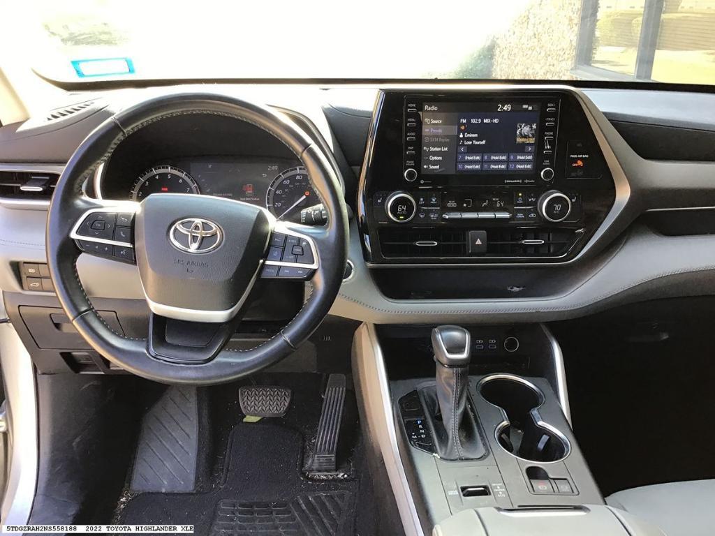 used 2022 Toyota Highlander car, priced at $36,550