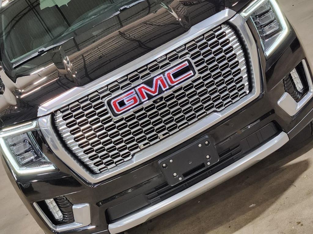used 2021 GMC Yukon XL car, priced at $49,509