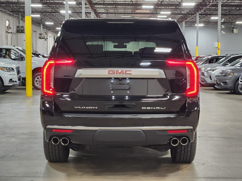 used 2021 GMC Yukon XL car, priced at $49,509