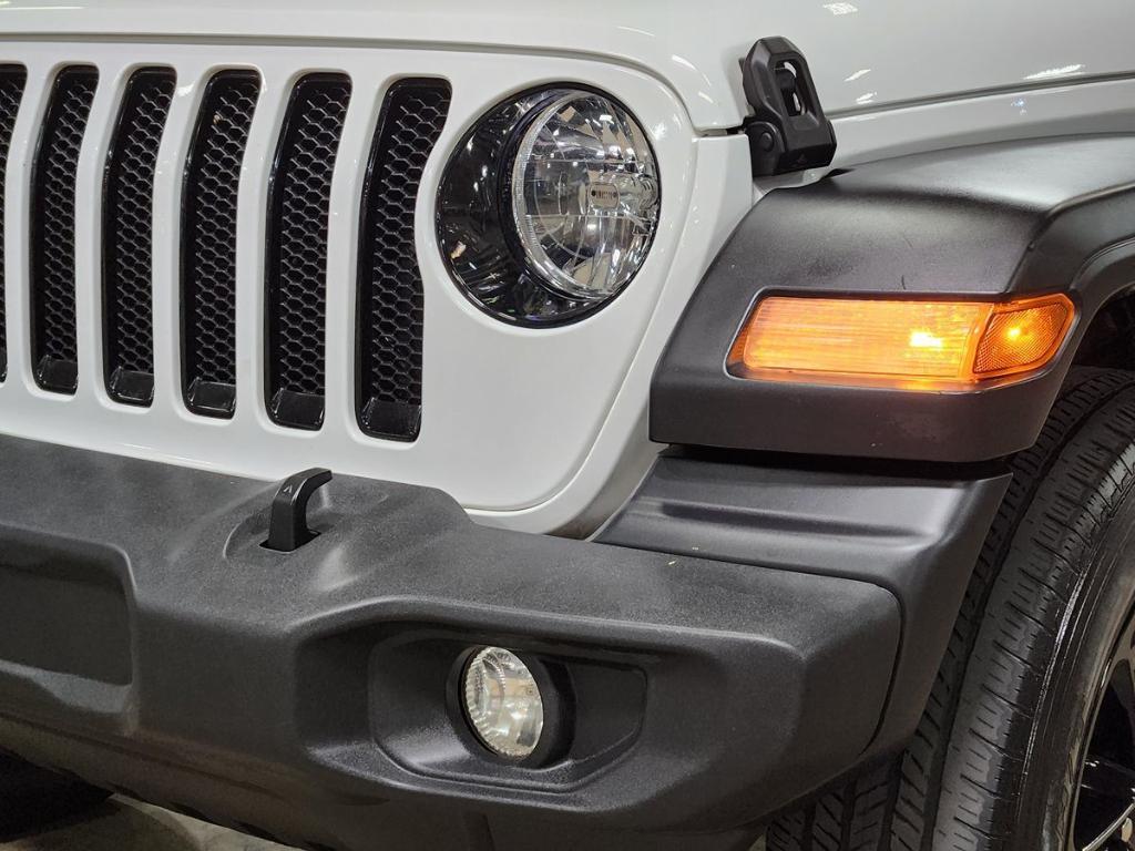 used 2022 Jeep Wrangler Unlimited car, priced at $33,712