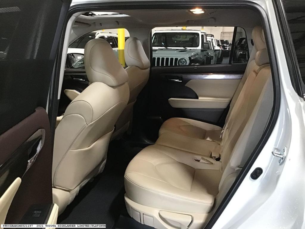 used 2021 Toyota Highlander car, priced at $39,208