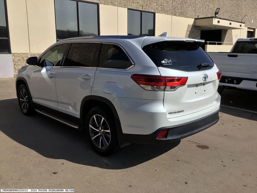 used 2019 Toyota Highlander car, priced at $28,799