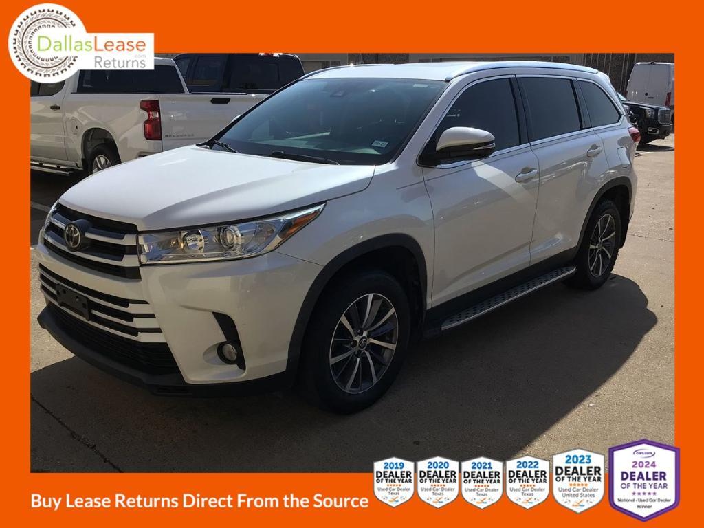 used 2019 Toyota Highlander car, priced at $28,799