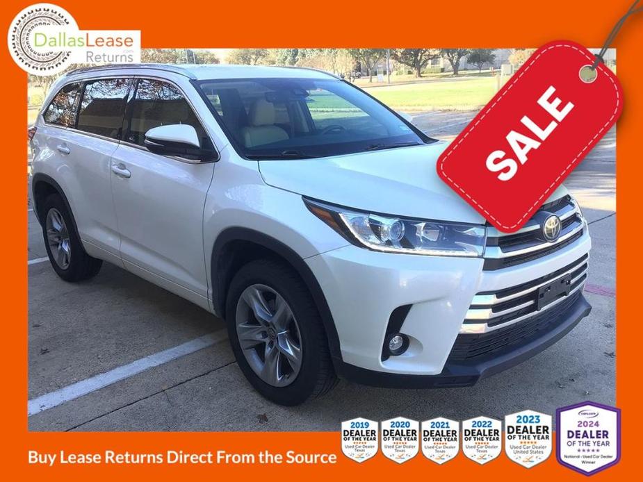 used 2019 Toyota Highlander car, priced at $30,551