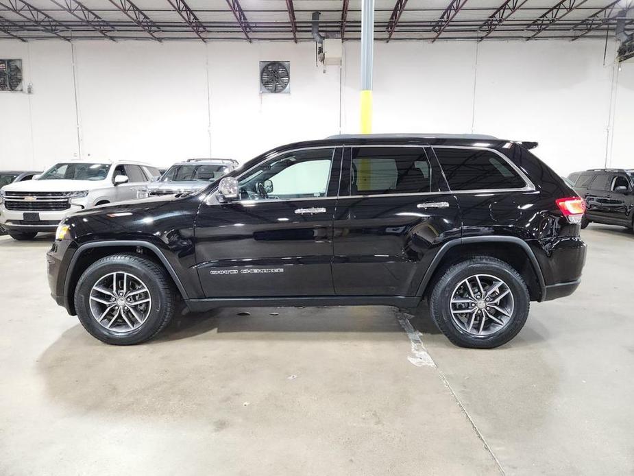 used 2017 Jeep Grand Cherokee car, priced at $18,813