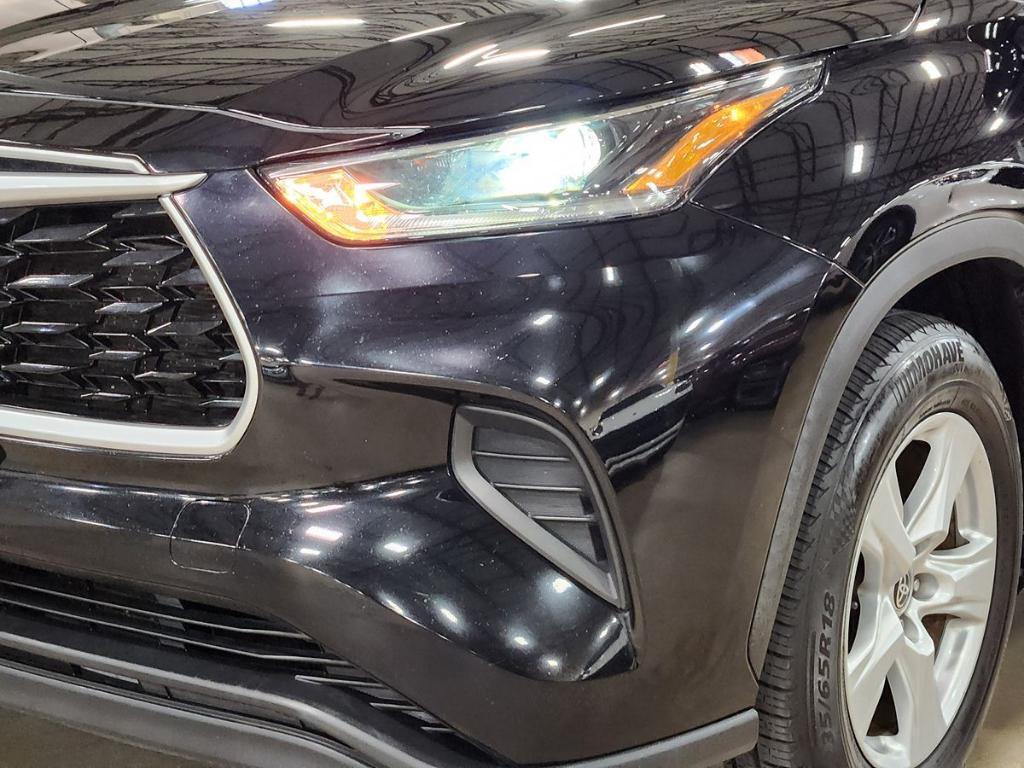 used 2021 Toyota Highlander car, priced at $27,537