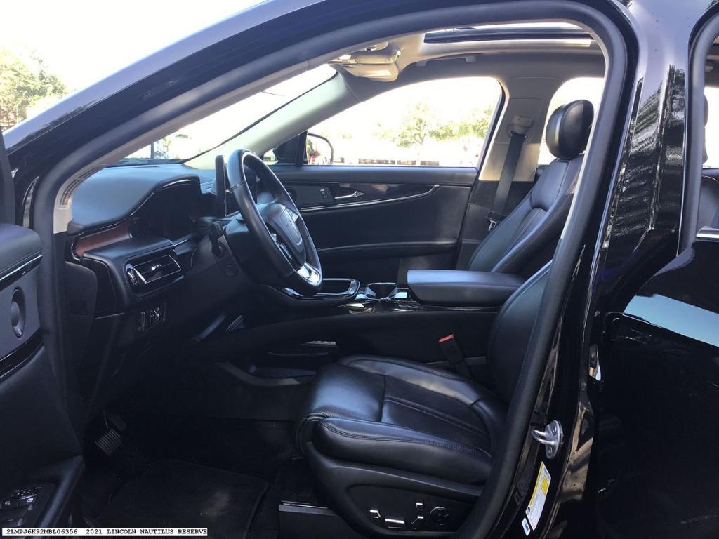 used 2021 Lincoln Nautilus car, priced at $34,377