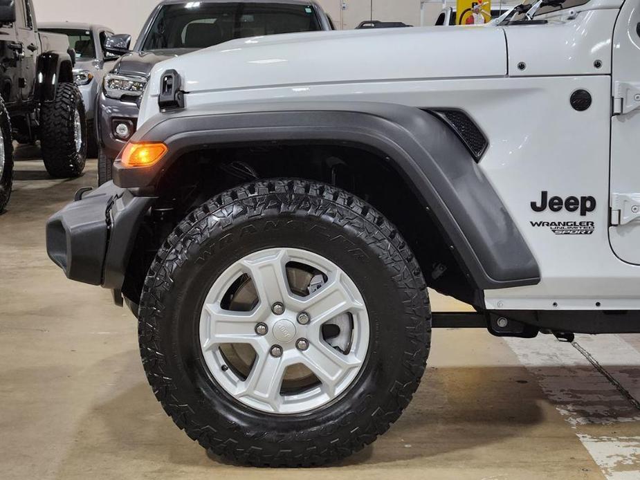 used 2021 Jeep Wrangler Unlimited car, priced at $31,332