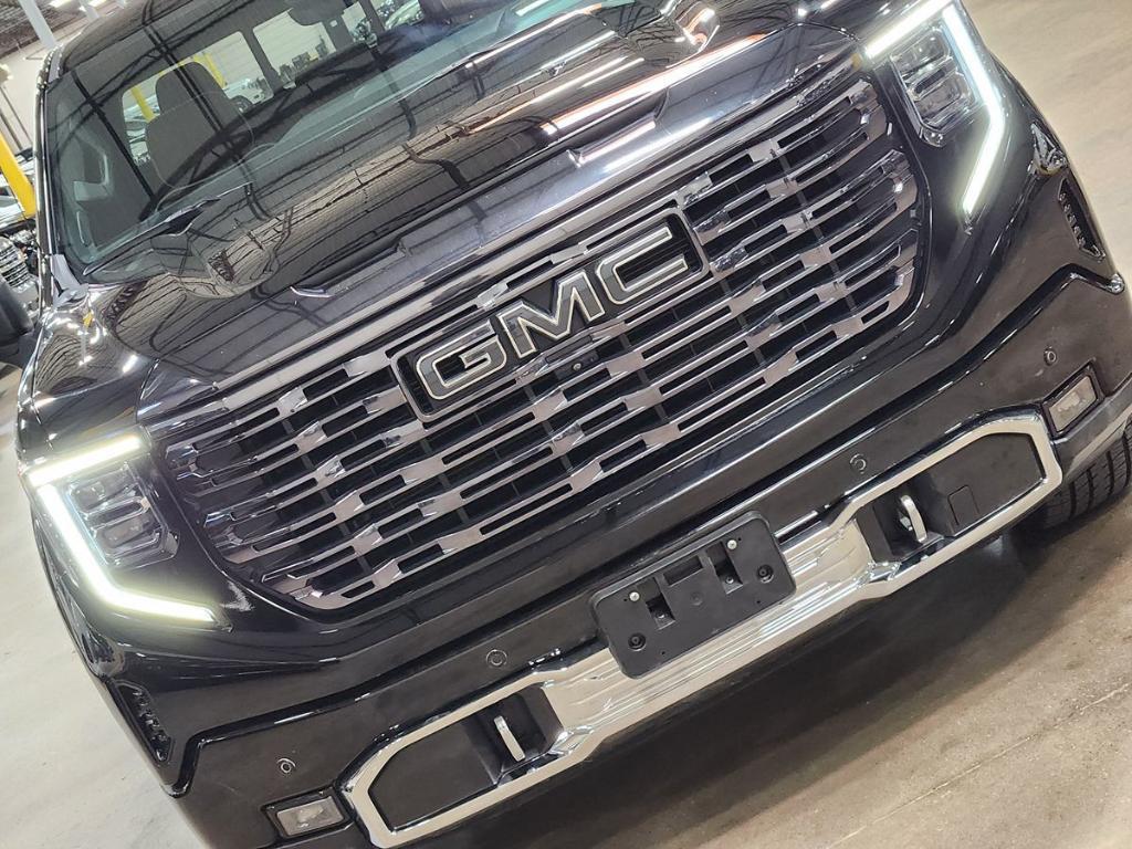 used 2023 GMC Sierra 1500 car, priced at $60,912
