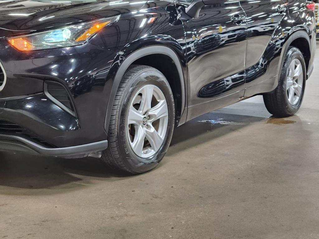 used 2022 Toyota Highlander car, priced at $30,437