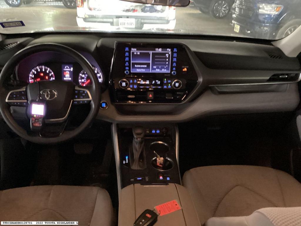 used 2022 Toyota Highlander car, priced at $30,437
