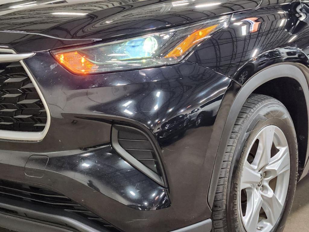 used 2022 Toyota Highlander car, priced at $30,437