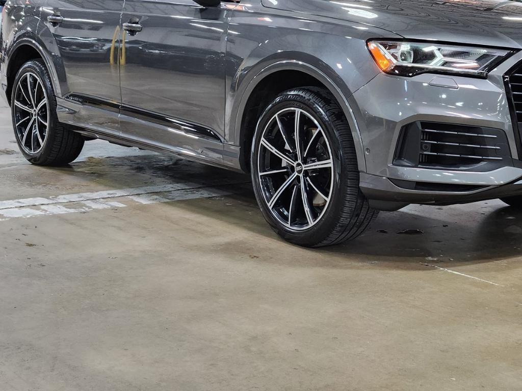 used 2021 Audi Q7 car, priced at $37,748