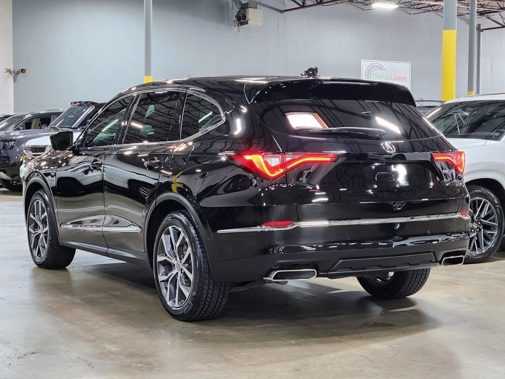 used 2023 Acura MDX car, priced at $42,725