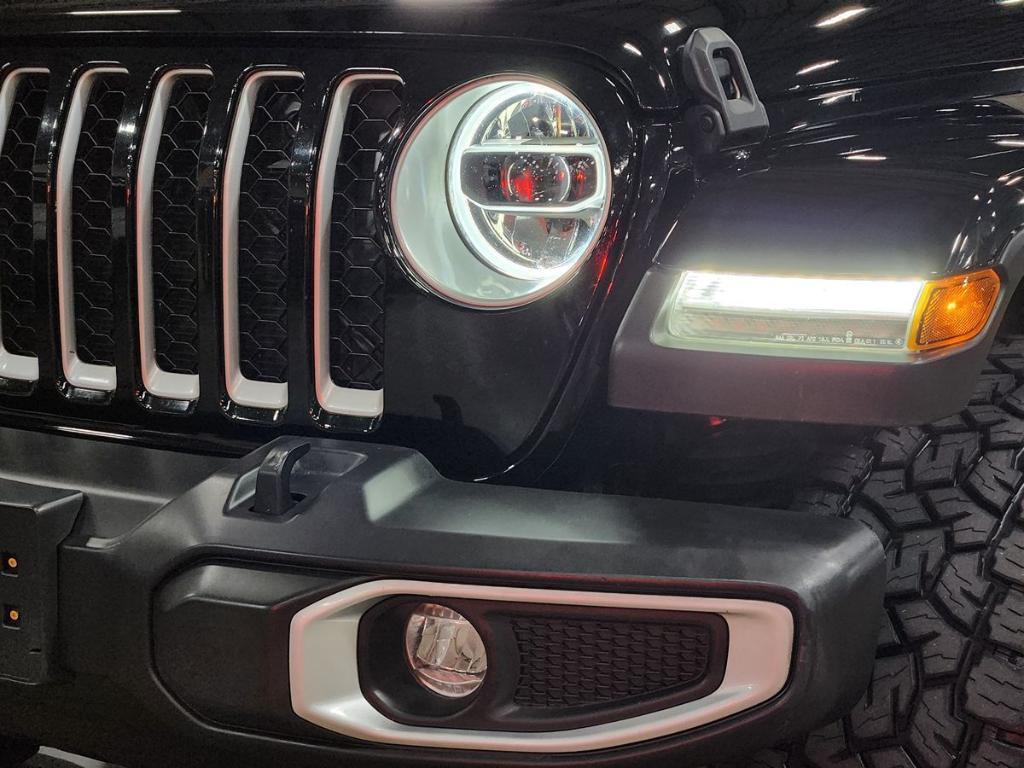 used 2021 Jeep Gladiator car, priced at $30,577