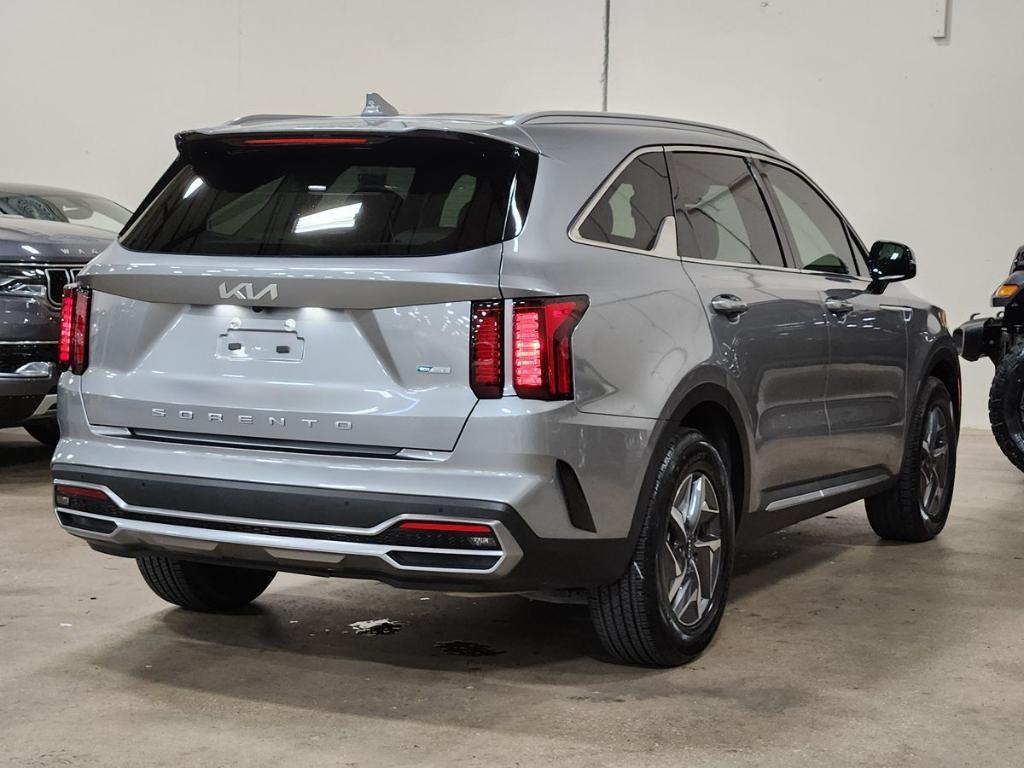 used 2022 Kia Sorento Hybrid car, priced at $22,933