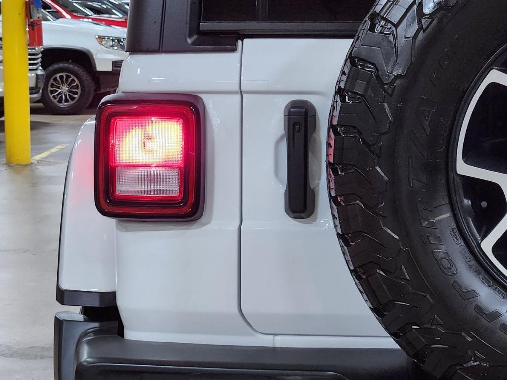 used 2022 Jeep Wrangler Unlimited car, priced at $36,311