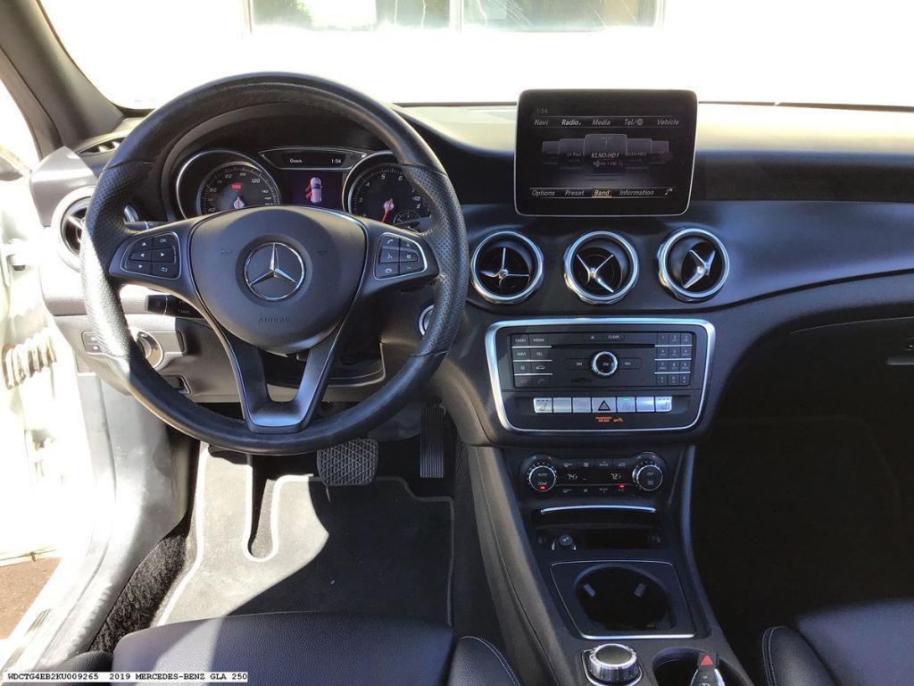 used 2019 Mercedes-Benz GLA 250 car, priced at $19,135